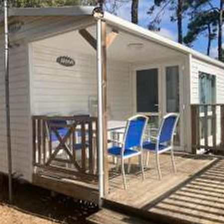 Domaine Résidentiel de Plein Air Odalys Les Dunes Longeville-sur-Mer Esterno foto