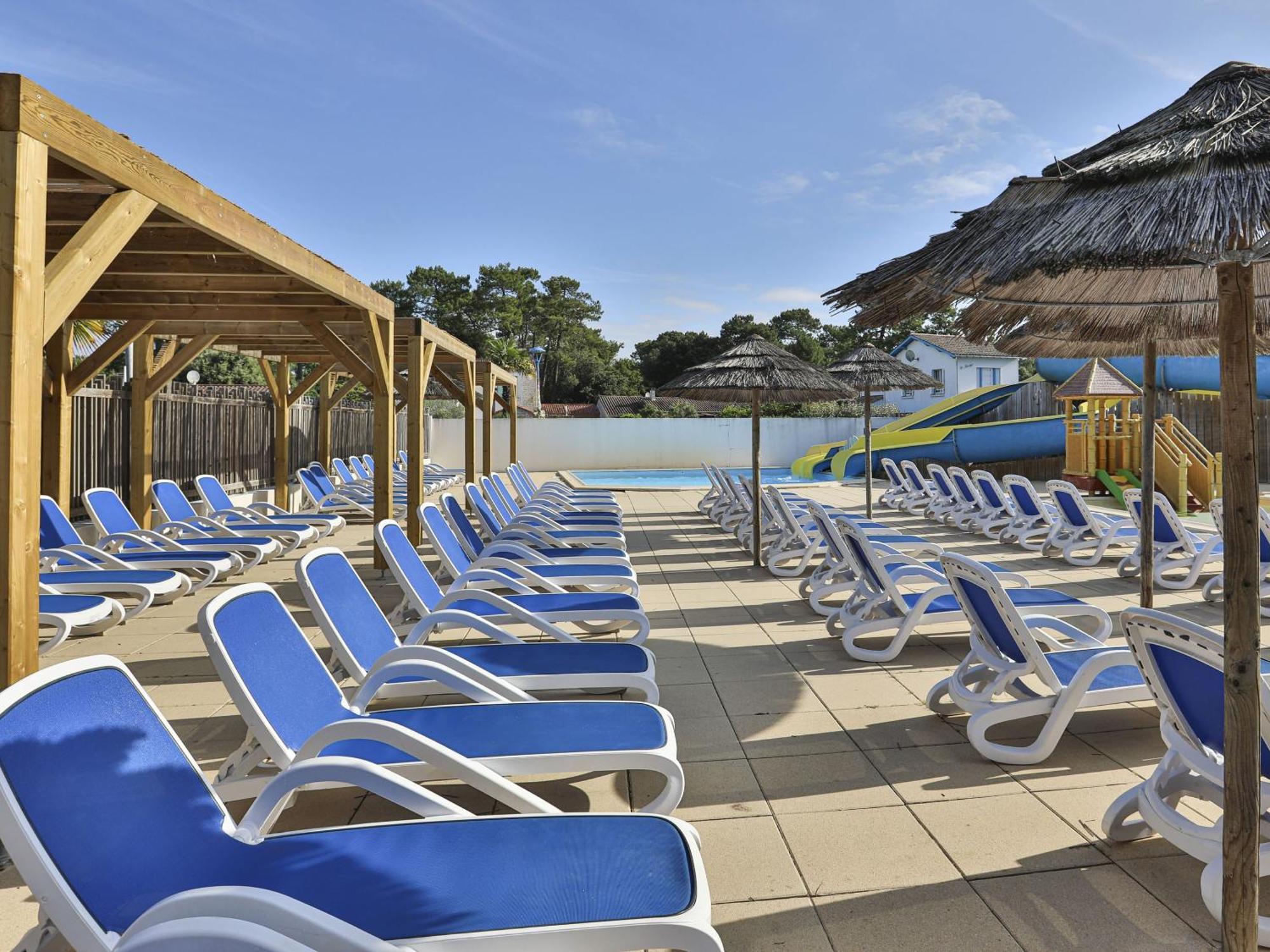Domaine Résidentiel de Plein Air Odalys Les Dunes Longeville-sur-Mer Esterno foto